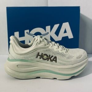 Hoka Women’s Bondi Running/Walking Shoes NIB size 7.5
